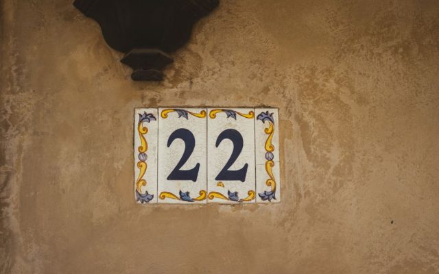 Ką reiškia 22:22? Numerologinis ir psichologinis paaiškinimas